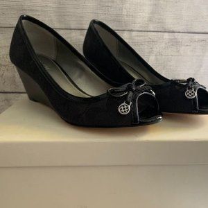 COACH WEDGES NEW SIZE 5